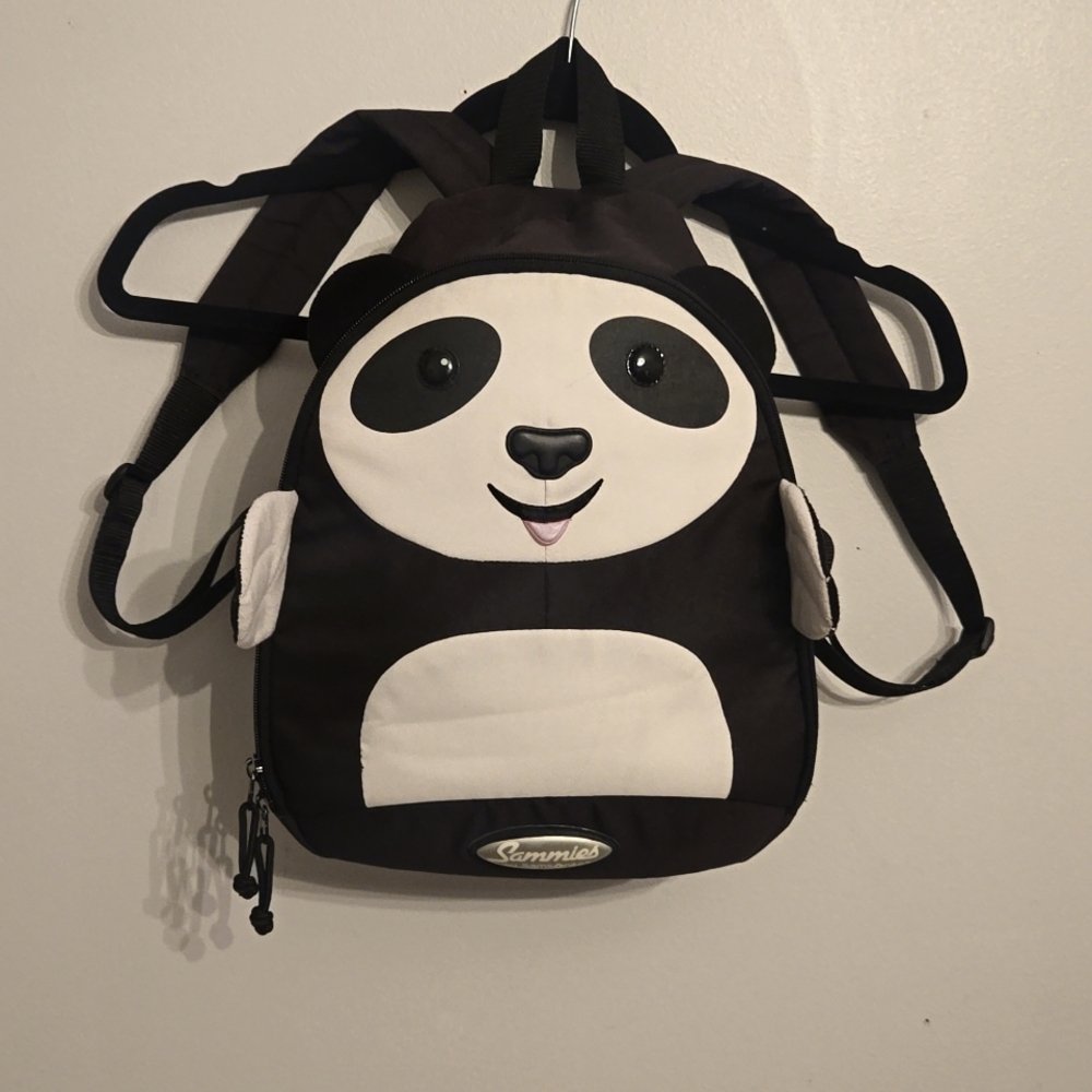 Sammies by Samsonite toddler to kindergarten size travel or school backpack